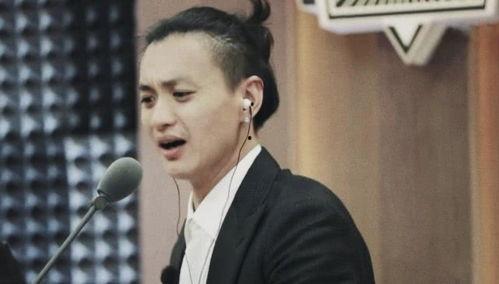 年末娱乐圈吃瓜,明星秘闻、恋情曝光，年度精彩瞬间回顾